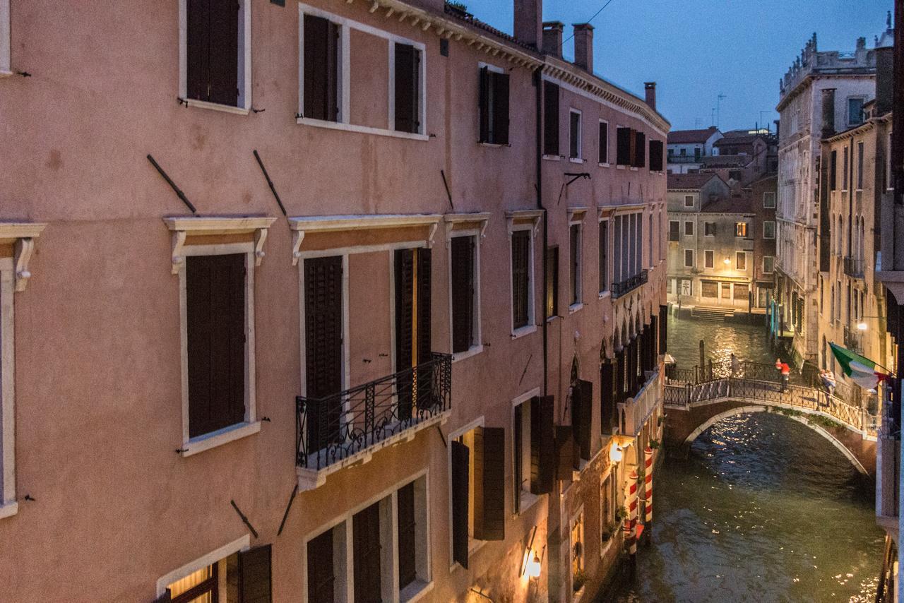 Appartamento Rialto Bridge Large Venetian Style With Lift Esterno foto